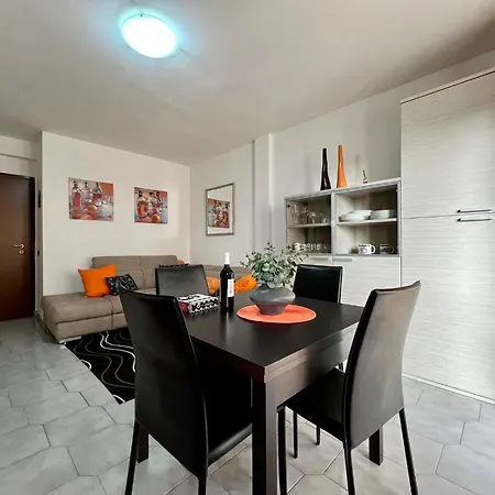 La Casa Di Laura Apartment *
